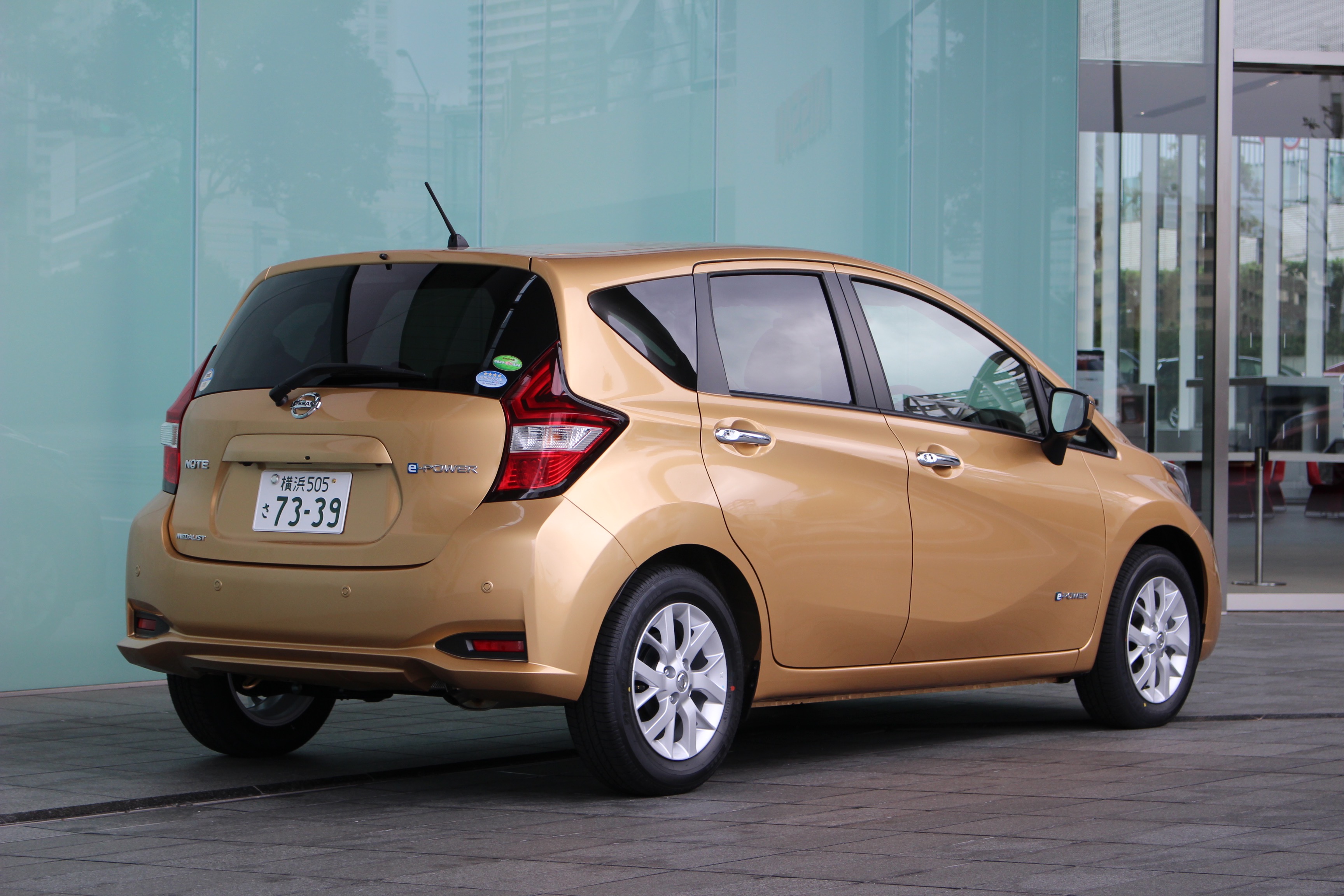 Img 1678 画像 日産がノートで約30年ぶりに新車販売ランキング1位獲得 30年前の車種は Clicccar Com