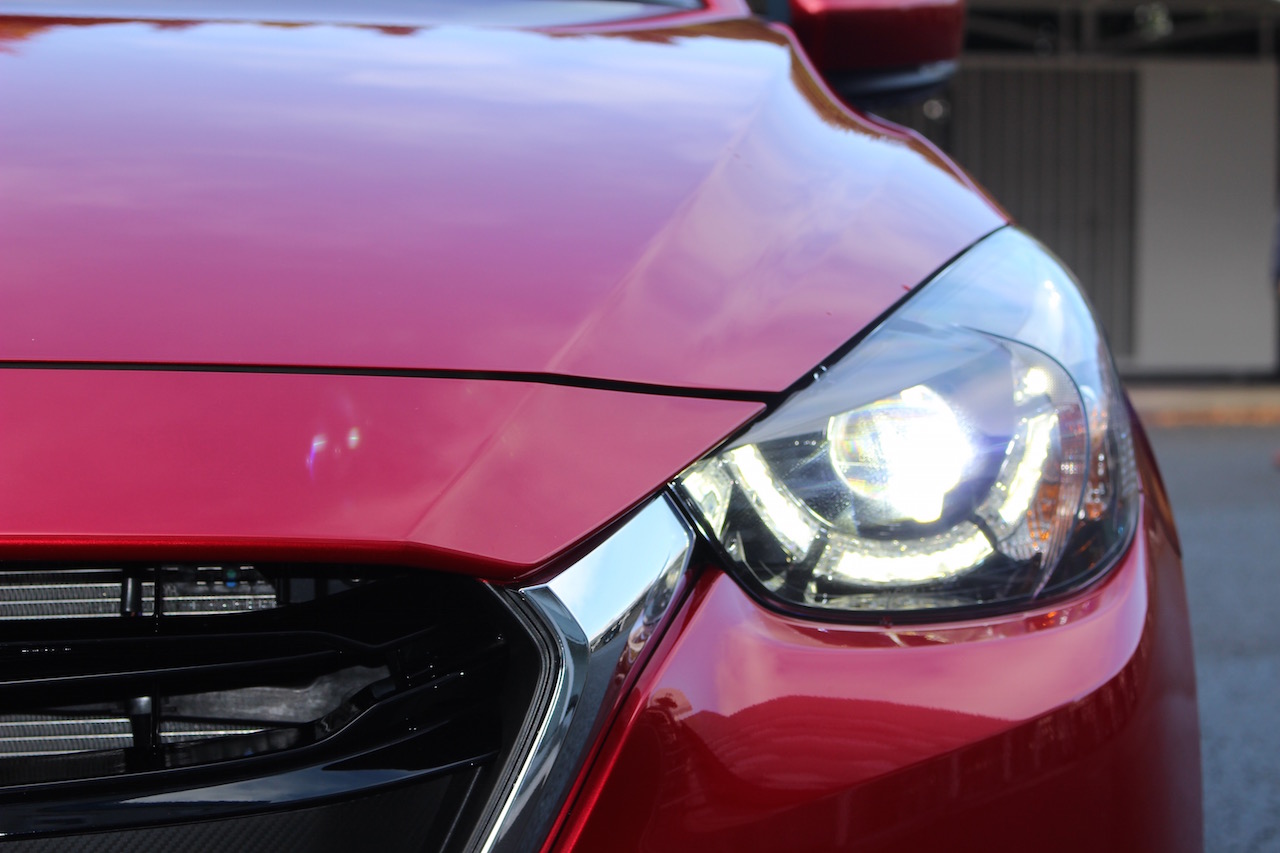 Mazda Demio 3 画像 マツダ デミオ Cx 3 アダプティブ Led ヘッドライト Alh は何がスゴイ Clicccar Com