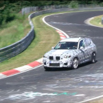 「550馬力本気のニュルアタック！BMW X3の次期型に初の「M」が登場」の1枚目の画像ギャラリーへのリンク