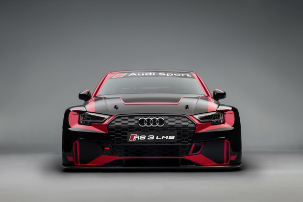 「Audi Sportの手によるレーシングマシン「Audi RS 3 LMS」を1835万円で発売開始」の12枚目の画像