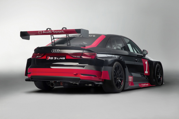 「Audi Sportの手によるレーシングマシン「Audi RS 3 LMS」を1835万円で発売開始」の10枚目の画像