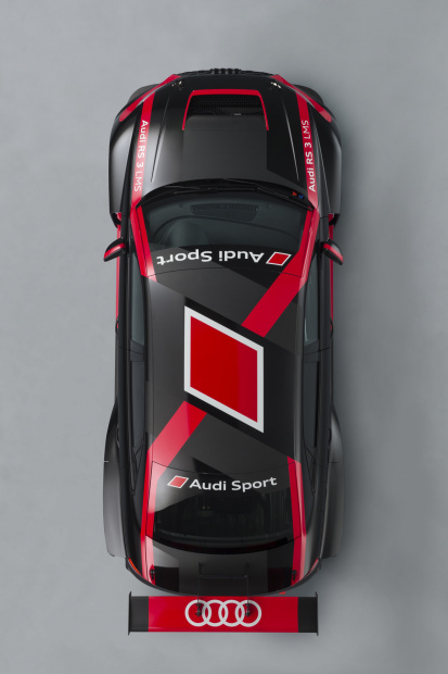 「Audi Sportの手によるレーシングマシン「Audi RS 3 LMS」を1835万円で発売開始」の4枚目の画像