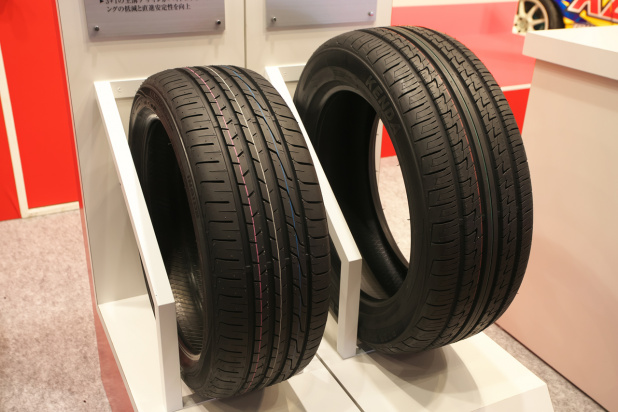 「【東京オートサロン2017】2017年春発売のミニバン専用タイヤを発表したKENDAタイヤ」の2枚目の画像