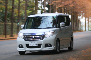 20161130suzuki-solio-hybrid_008