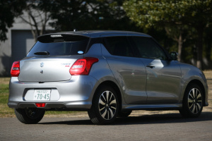 20170123suzuki-swift_009