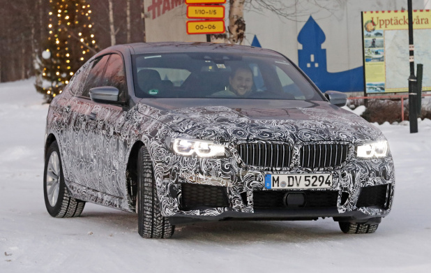 「BMW5シリーズGT後継モデルのMスポーツ パッケージ、豪雪を駆け抜けた！」の9枚目の画像