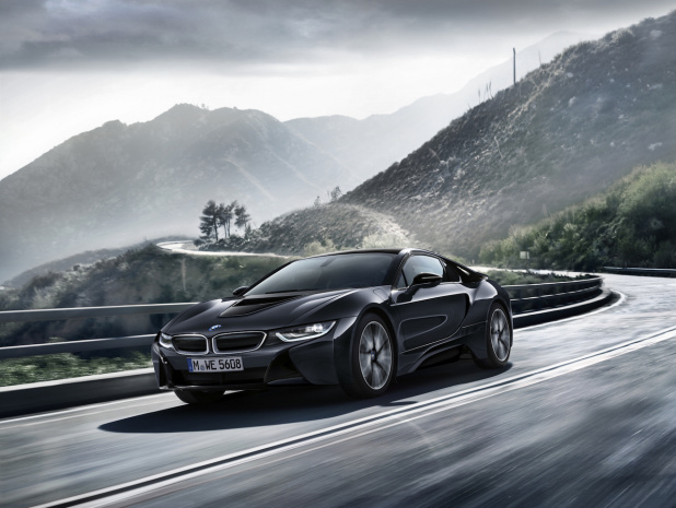 「4台限定！BMW i8の限定車「BMW i8 Protonic Dark Silver」は2242万円」の5枚目の画像