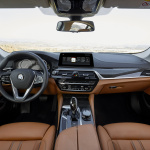 「歴代モデルも集結!!  Eクラスを超える脅威のCd値0.22を達成した新型BMW5シリーズ」の7枚目の画像ギャラリーへのリンク