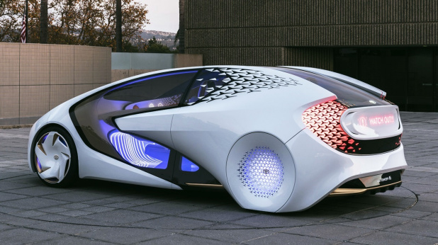 「クルマの未来はこうなる!? トヨタが「ナイト2000」を彷彿させるコンセプトカーを公開！」の2枚目の画像