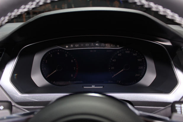 「「ワイド＆ロー」スタイルに変身した2代目VW・ティグアンは「つながるSUV」に」の10枚目の画像
