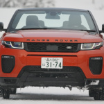 オープンモデルでも雪上で躊躇なく楽しめる 、レンジローバー・イヴォーク・コンバーチブル - 20170207Jaguar LandRover_010