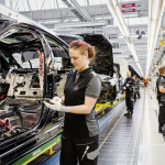 ダイムラーが電動車「EQ」シリーズの生産体制を発表！ - Mercedes_Benz