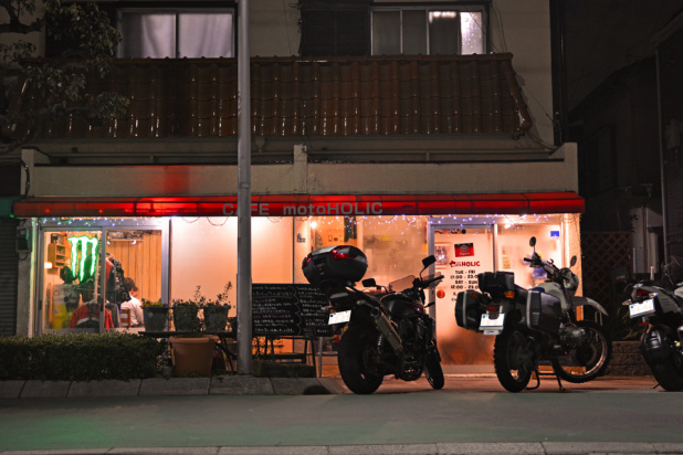 「「CAFE motoHOLIC」は、バイクの話で盛り上がりまくれるアットホームなライダーズカフェ！」の2枚目の画像