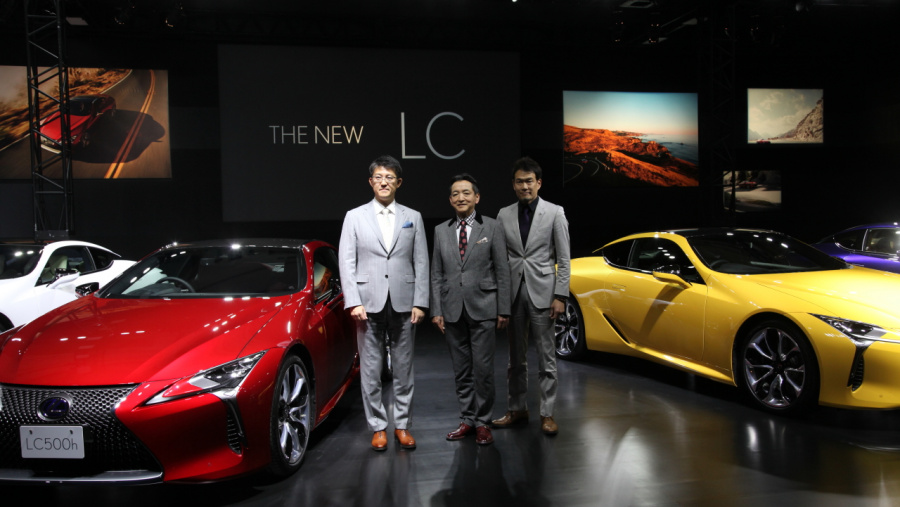 Lexus Lc登場 レクサスがプレミアムクーペ市場に挑む意味は Clicccar Com