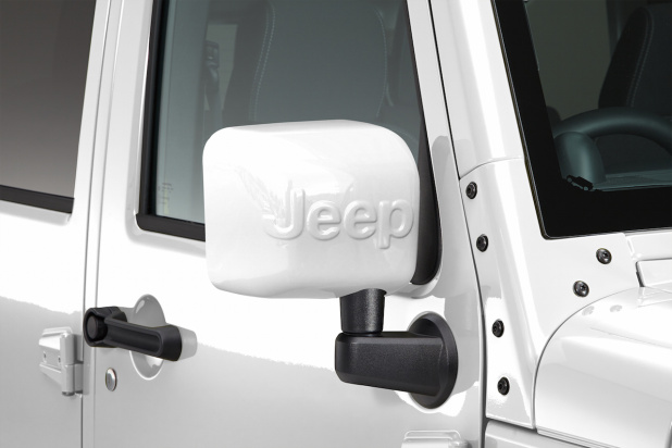 「マニア心をくすぐるジープ・ラングラーの限定車「Jeep Wrangler Unlimited Sport」が登場」の5枚目の画像