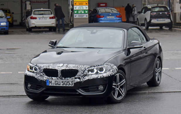 「BMW・2シリーズ カブリオレ改良型、最新「iDriveシステム」搭載へ！」の2枚目の画像