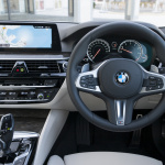 【新型BMW5シリーズ試乗】部分自動運転技術を含む7シリーズ譲りの先進装備を満載 - BMW_5series_12