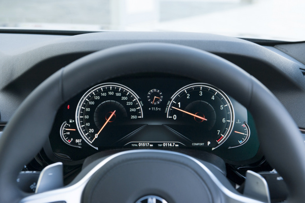 「【新型BMW5シリーズ試乗】内装の質感と居住性、積載性も見逃せない魅力」の5枚目の画像