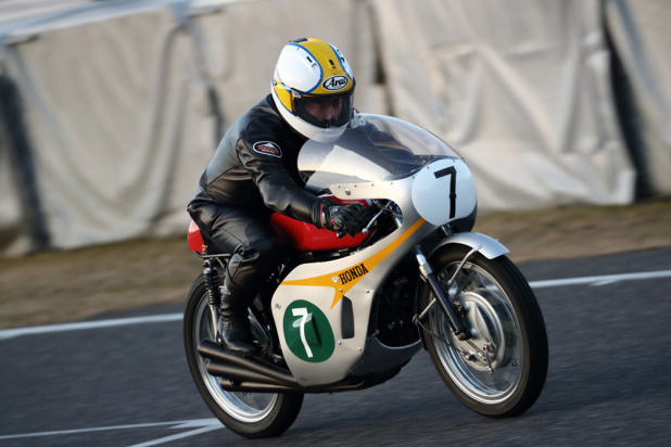 「「日本一速い男」が50年越しの夢・ロードレーサーに挑戦！」の2枚目の画像
