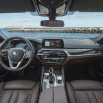 BMWのオススメ最新車種3台！【2017年版】 - BMW 530d xDrive