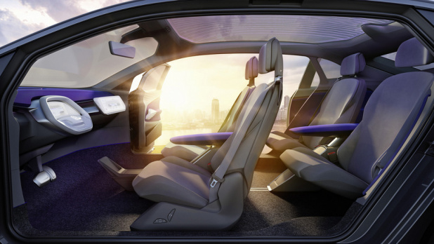 「SUVでありEVであるコンセプトカー「I.D. CROZZ」をフォルクスワーゲンが世界初公開【上海モーターショー2017】」の15枚目の画像