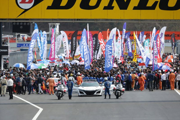 「【SUPER GT2017】荒れまくりの開幕戦岡山。GT300はGT3勢が表彰台を独占！」の7枚目の画像
