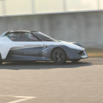 「強烈な加速と安定したコーナリングが印象的。EVスポーツコンセプト「ニッサン ブレードグライダー コンセプト」に同乗」の15枚目の画像ギャラリーへのリンク
