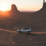 「悪路走行を得意とするジープ・グランドチェロキーの限定車「トレイルホーク」が発売」の10枚目の画像ギャラリーへのリンク