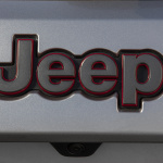 悪路走行を得意とするジープ・グランドチェロキーの限定車「トレイルホーク」が発売 - 2017 Jeep® Grand Cherokee Trailhawk