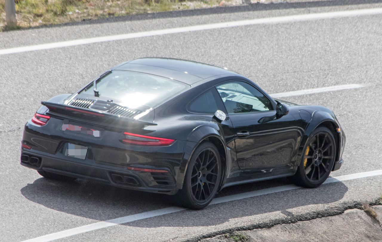 Криштиану Роналду Porsche 911 Turbo s