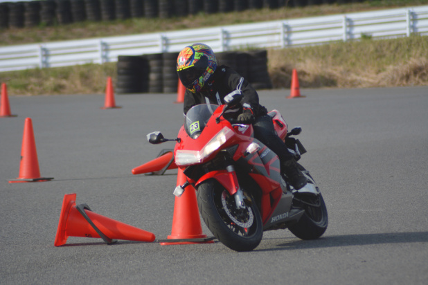 「サーキットデビューにピッタリ！何から何まで教えてくれる「BATTLAX FUN ＆ RIDE MEETING」に行ってみた！（前編）」の9枚目の画像