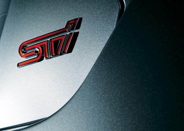 「スバル・WRX STIがマイナーチェンジ。ニュルブルクリンク直系を感じさせるムービーも公開」の16枚目の画像