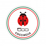 てんとう虫のエンブレムがかわいい、フィアット・500「スーパーポップ コッチネッラ」が200台限定で登場 - 490_news_COCCINELLA_emblem