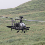 ゼロ戦のデモフライト、GLAYのライブ…充実のサイドアクトも見逃せない！【レッドブルエアレース千葉2017】 - AH-64D