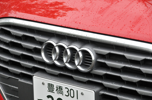 「ポリゴン（多角形）をモチーフに若々しいデザインが与えられた内外装でヤングユーザーを獲得？【Audi Q2試乗】」の2枚目の画像
