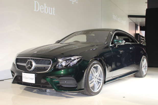 「【Mercedes-Benz E-class Coupe】車線変更も行う部分自動運転を搭載した新型Eクラス クーペ登場」の2枚目の画像