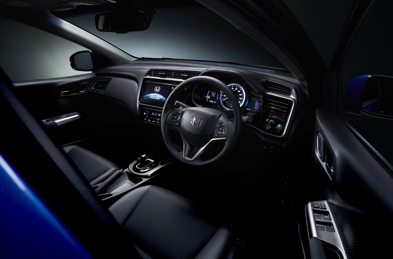 ホンダ グレイスがマイナーチェンジで先進安全装備を搭載 Clicccar Com