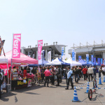 「今年は世界最速ピザ配達コスで参戦!? 鈴鹿サーキットの「BIKE!BIKE!BIKE!2017」に行ってきた！」の11枚目の画像ギャラリーへのリンク