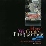 【カージャケNo.024】音楽同様、軽やかなイメージで撮影されたジャケット。Here We Come THE 3 SOUNDS ［ザ・スリー・サウンズ］1961 - 024-036
