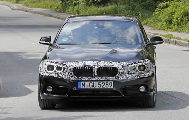 「最後のFR!? BMW・1シリーズ、2度目の改良型は9月のフランクで公開へ」の1枚目の画像