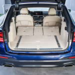 「新型BMW5シリーズ・ツーリングが発売開始。部分自動運転技術を搭載して価格は650万円〜」の10枚目の画像ギャラリーへのリンク
