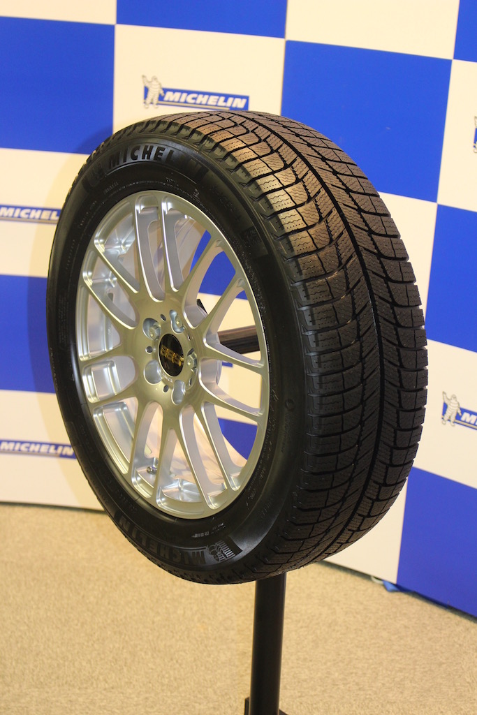 Michelin X Ice3 イメージ 画像 日本で初めてスタッドレスを発売したミシュランから新しいスタッドレスタイヤが登場 Clicccar Com