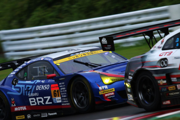 「運に左右されたSUGOラウンド。SUBARU BRZ GT300の意外な結末とは…【SUPER GT 2017】」の6枚目の画像