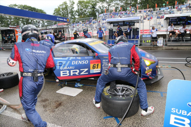 「運に左右されたSUGOラウンド。SUBARU BRZ GT300の意外な結末とは…【SUPER GT 2017】」の20枚目の画像