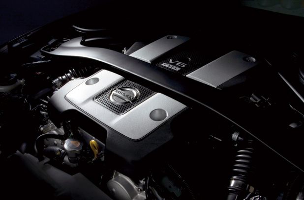 「日産フェアレディZが6MT車の官能性能に磨きを掛ける」の11枚目の画像