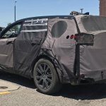 「ドライバー激怒も撮影成功！ホンダ最新SUV「アキュラRDX」次期型をキャッチ」の4枚目の画像ギャラリーへのリンク