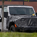 ジープ・ラングラー次期型、プラグインハイブリッド投入で2018年発売へ！ - Jeep Wrangler 2-door (3)