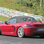 9月公開直前のフルヌードをキャッチ！ポルシェ・ボクスターのフラッグシップ「718 GTS」 - Porsche Boxster GTS 6