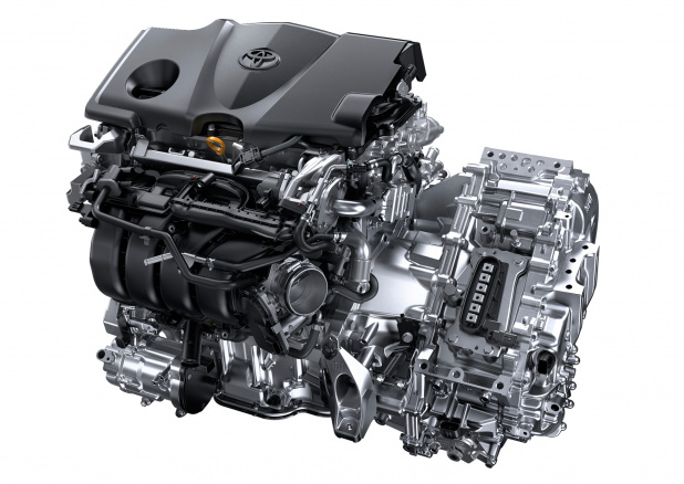 「TNGAの新エンジン「ダイナミックフォースエンジン」を積む新型カムリが登場。価格は329万4000円〜」の6枚目の画像