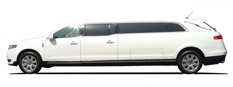 「7メートルストレッチのロングボディ。光岡自動車が輸入霊柩車の「リンカーンMKTセンターストレッチリムジン」を発売」の3枚目の画像